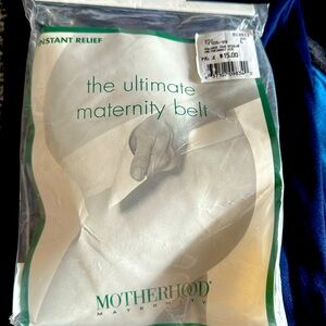 BRAND NEW MOTHERHOOD MATERNITY Belt